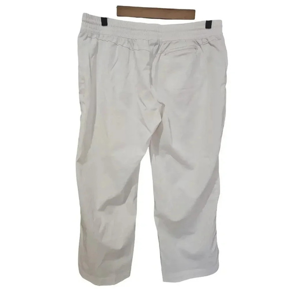 Nike Women’s Athletic Capri Pants White Size L - Picture 2 of 6